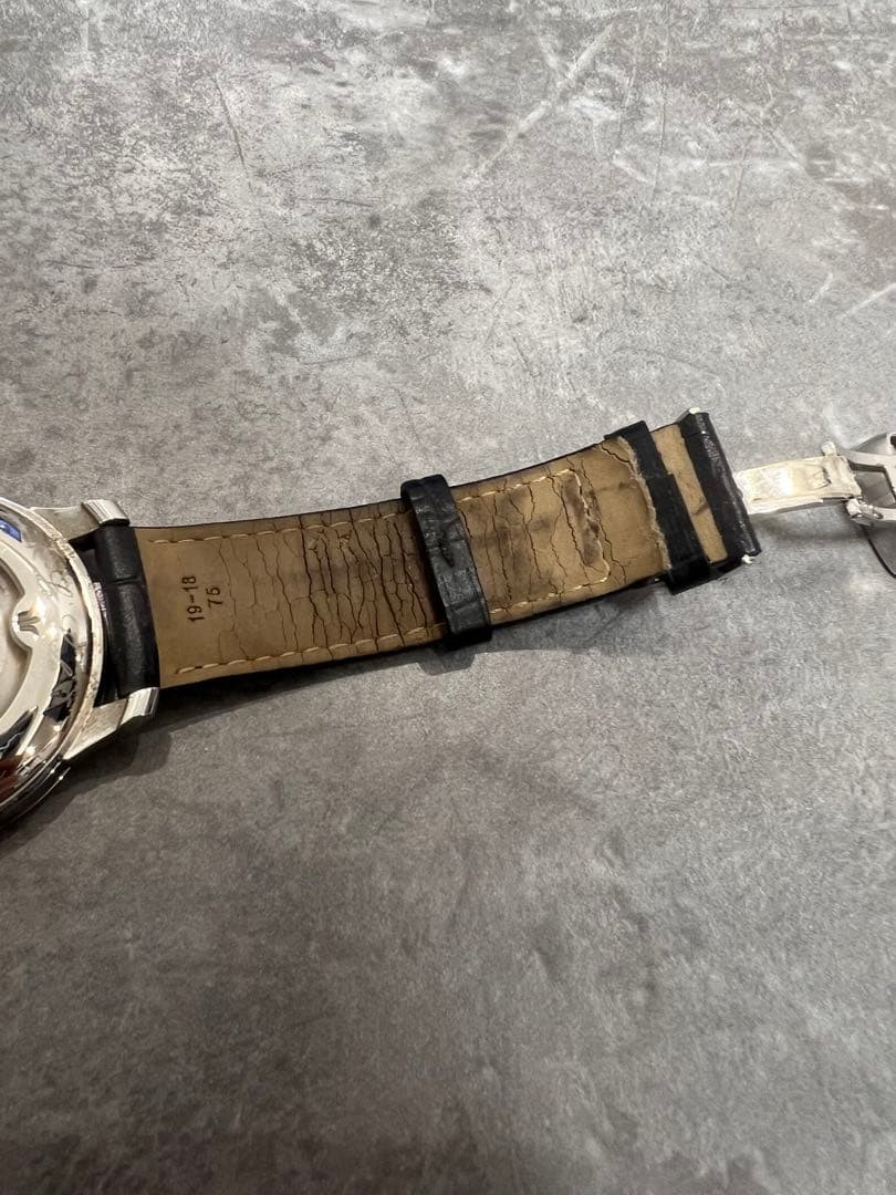 No accessories TISSOT Le Locle Powermatic 80