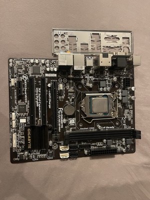 Intel Pentium G3250 3.2 GHz, Sockel LGA1150; Mainboard: Gigabyte GA-H81M-HD3