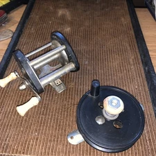 2 Vintage Fishing Freshwater Reels Japan Needs Repair /usa ? Spinn-x Works Nice