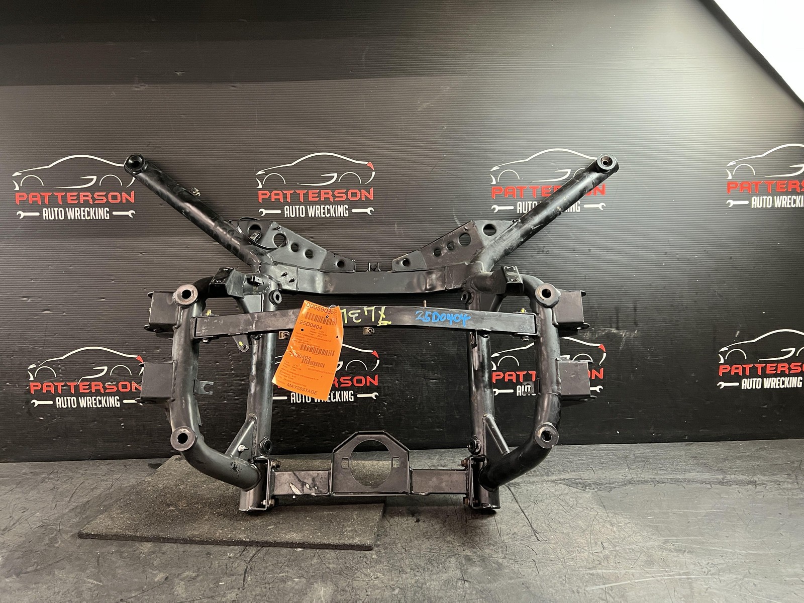 2002 MASERATI SPYDER 4.2 REAR SUSPENSION CROSSMEMBER CRADLE