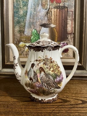 Vintage The Royal Worcester Group Game Series Teapot (Palissy England)