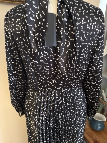 M&S Collection Black & White Floral Print Pleated High Neck Dress Size 12 - Picture 12 of 20