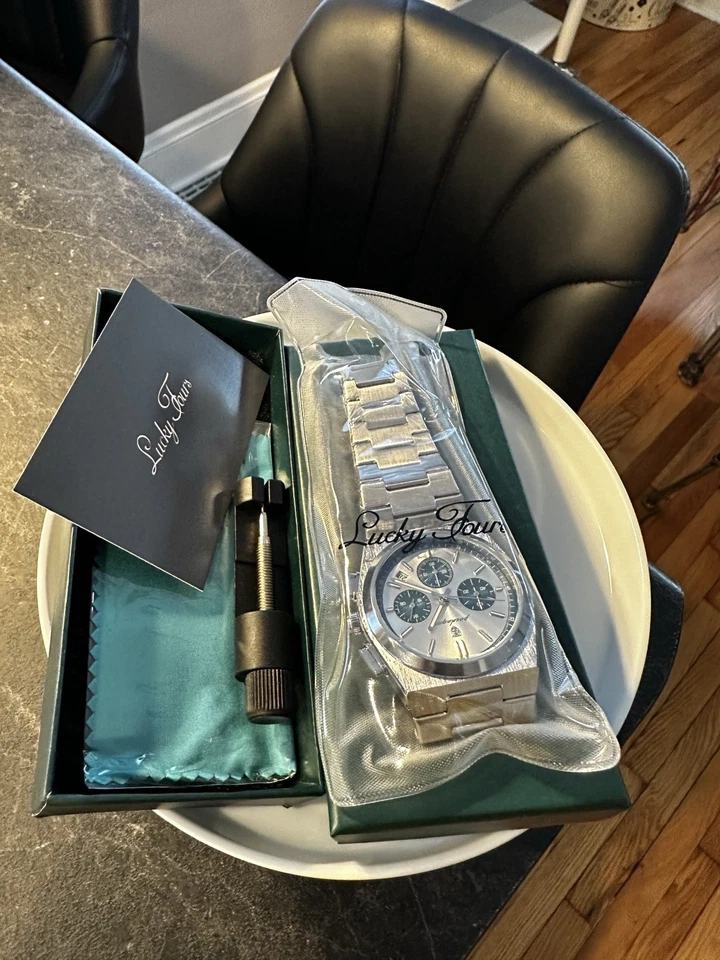 Reloj de lujo Lucky Fours para hombre - plateado Foto 3 de 4