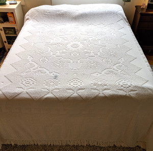 Vintage Bates Chenille Bedspread  Queen 100% Cotton USA white