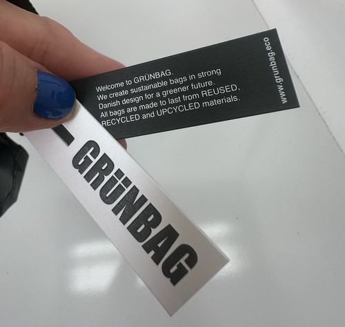 ⭐️ GRÜNBAG Black Laptop Bag Recycled Material Ethical NWT - 第 4/9 張圖片