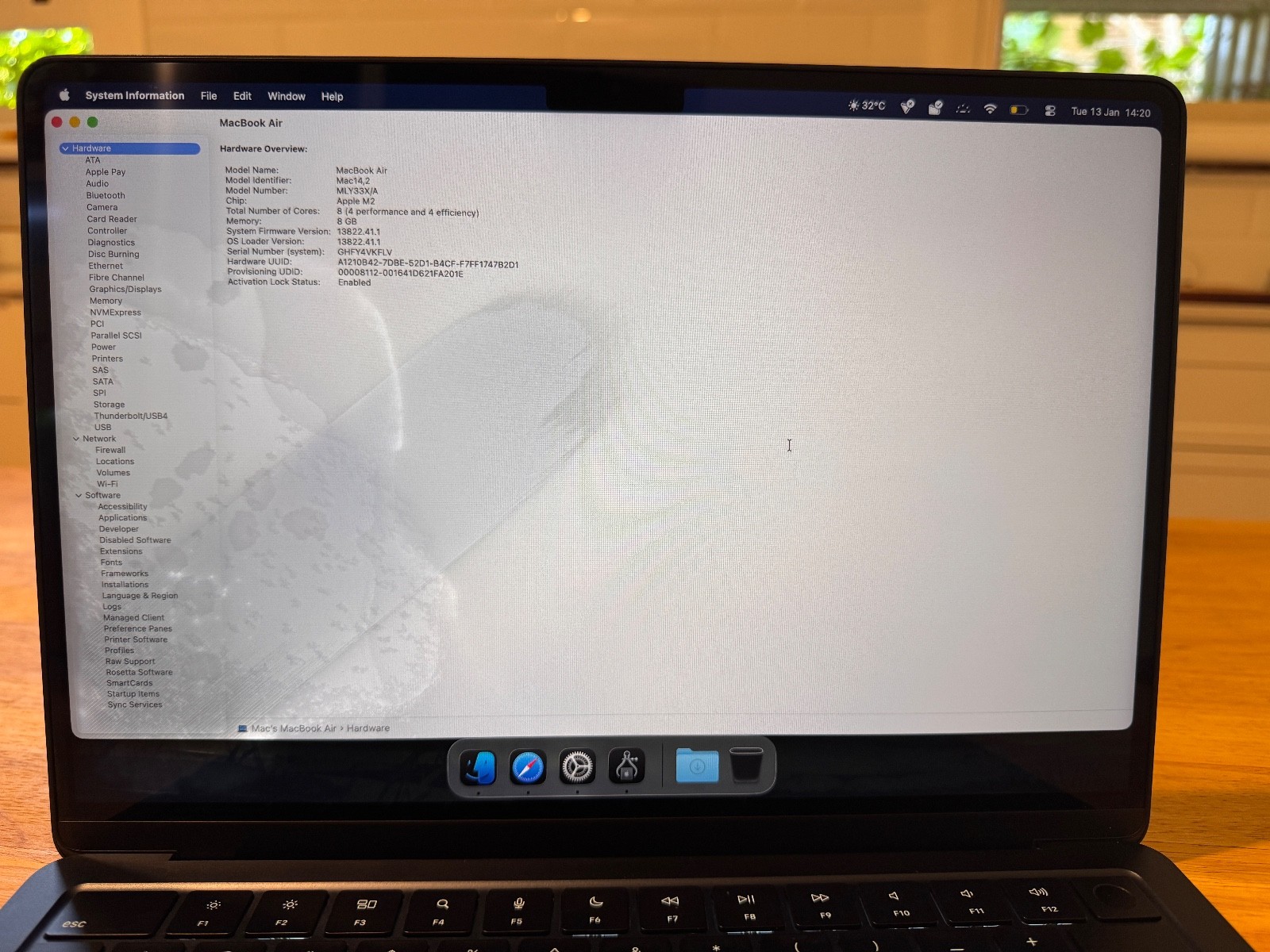 Apple MacBook Air 13.6" (256GB SSD, M2, 8GB) Laptop - Midnight FOR PARTS