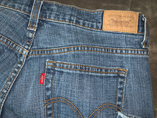 Levis, Women's,, 505 Straight Leg, Mid Rise, Blue Jeans, Size 8 Med.