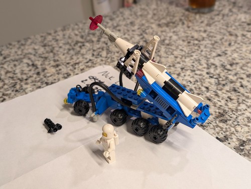 LEGO Classic Space Lunar Rocket Launcher (6881) Vintage Retired Please Read - Picture 4 of 5