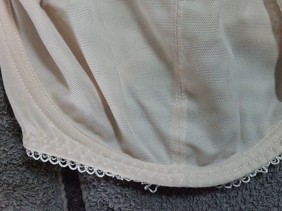 Sujetador con aros BRAVISSIMO Reino Unido 40H EE. UU. 40H euro 90H Francia 105H aus 18H Foto 2 de 4