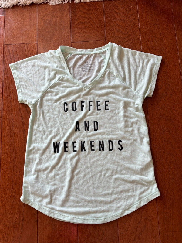 Women's Freeze "Coffee and Weekends" Light Green Top Size XS