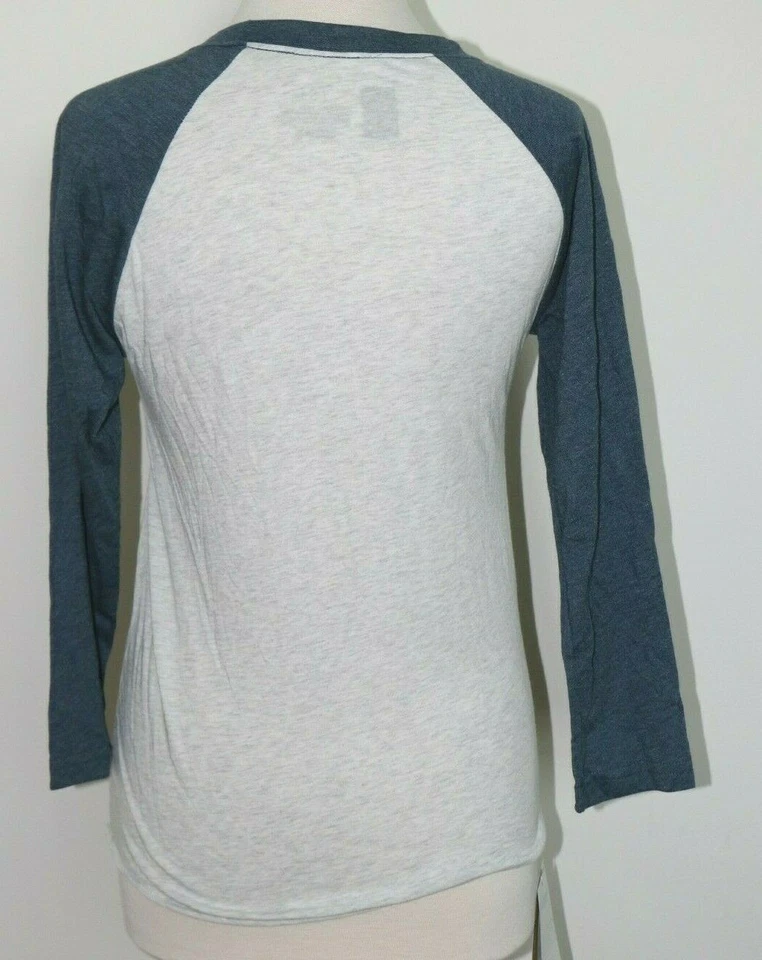 Women's Top Baseball Style Reef + Ledge NWT's Size Small - Image 2 of 4