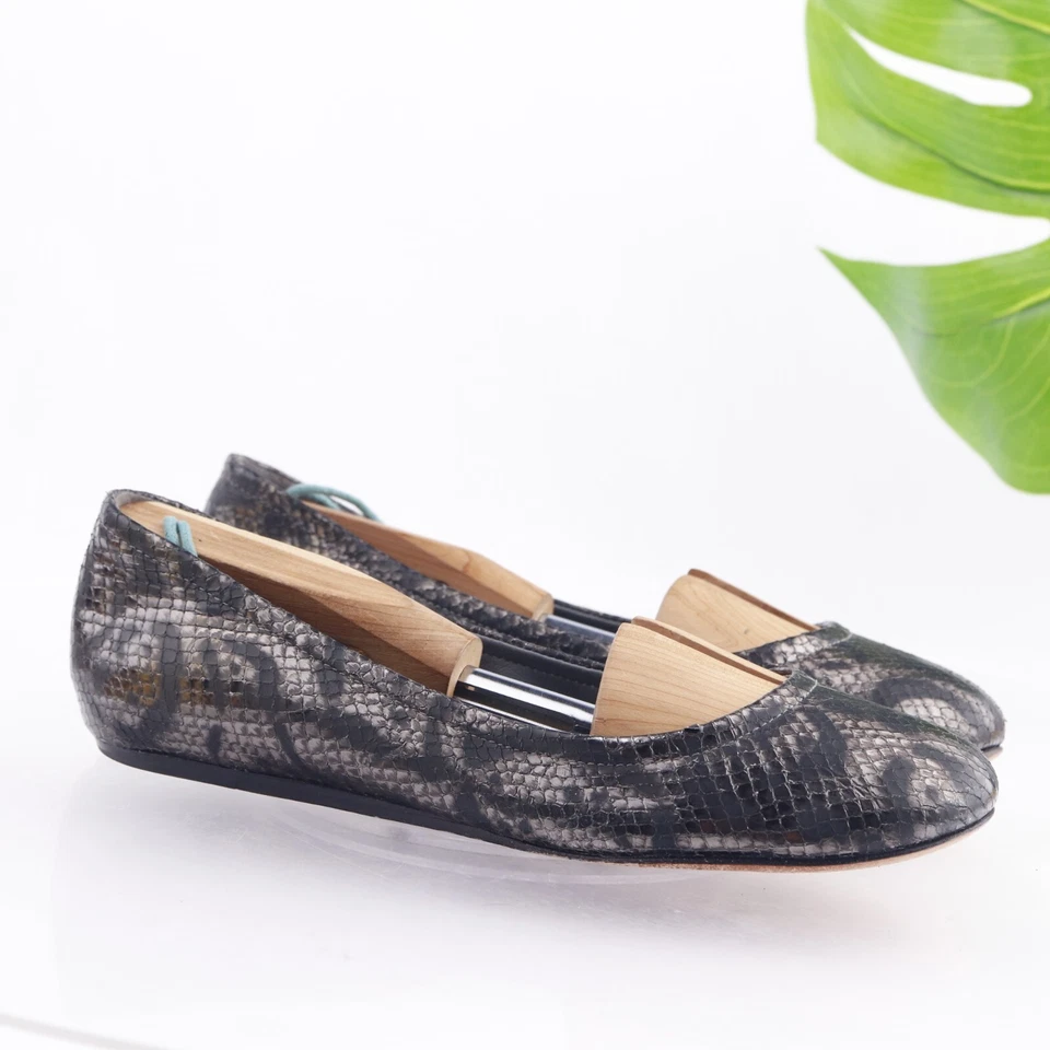 Zapato Vera Wang Mujer Ballet Plano Talla 7 Gris Metálico Cuero Negro Piel de Serpiente Foto 2 de 4