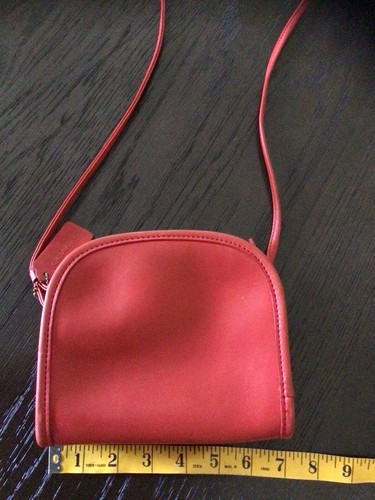 VINTAGE COACH ABBIE 90S SMALL LEATHER CROSSBODY DEEP RED 9017 - Picture 2 of 13