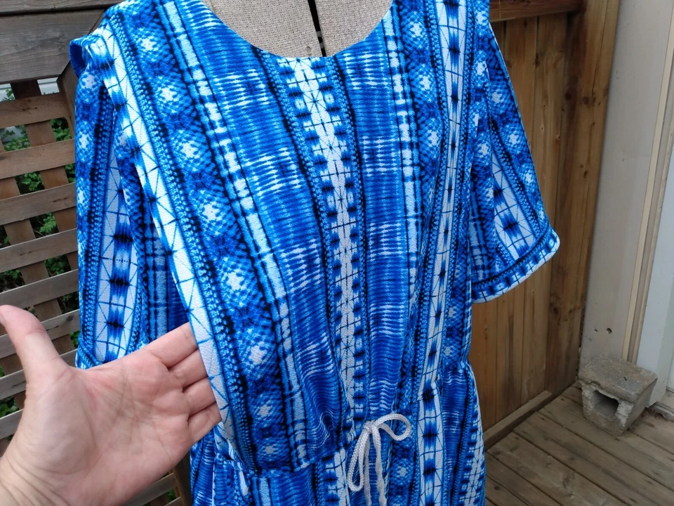 Amish Mennonite Cape Dress Plus Size 48"B 46"W Blue Stretchy - Image 3 of 4