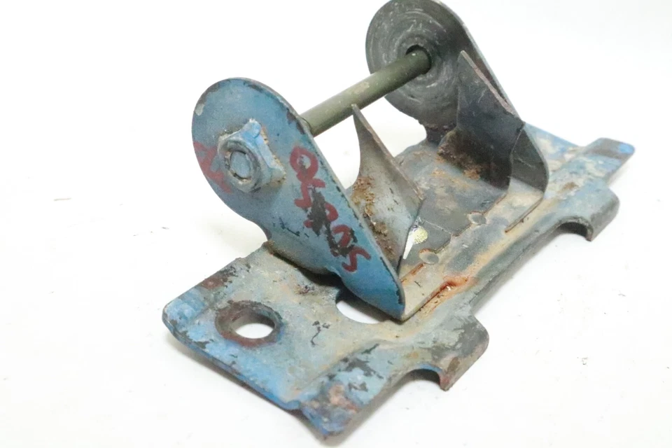 2001 99 00 01 02 Suzuki Sv650 Sv650s Gas Fuel Tank Mount Bracket - Image 4 of 4