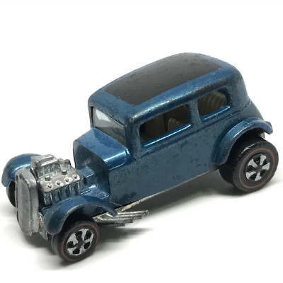 Hot Wheels Redline Classic 32 Ford Vicky 1968 Light Blue White Int. U.S.A.