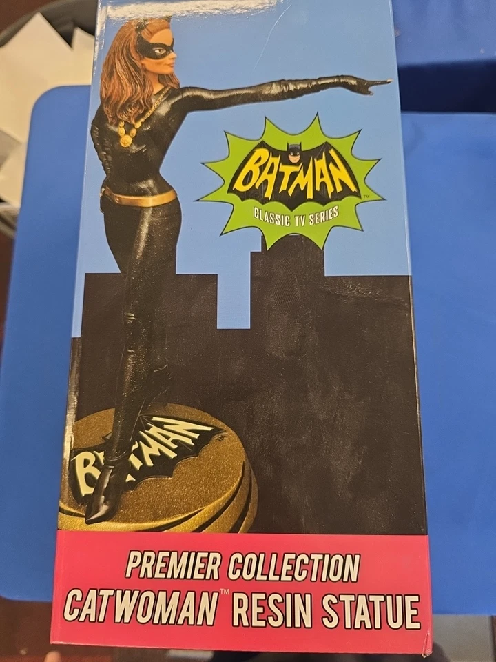 Diamond Select 1966 Batman Catwoman Premier Collection Estatua #7/1966 NUEVO Foto 2 de 3