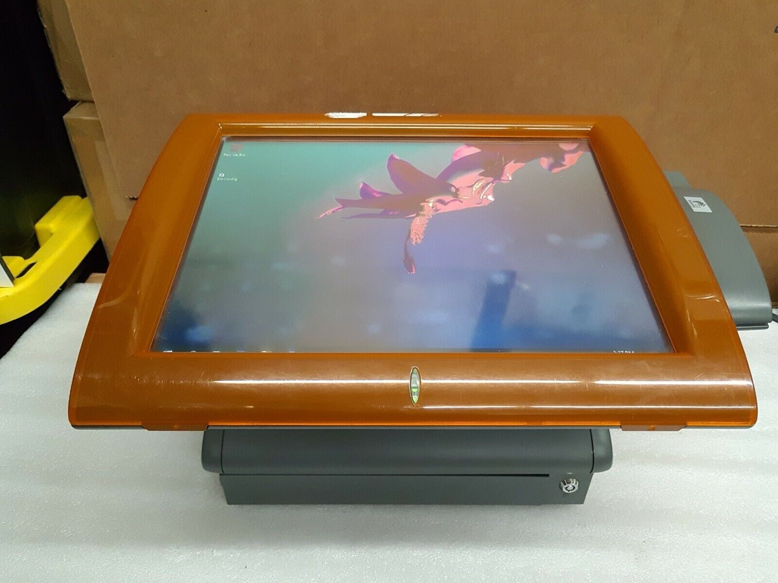 -Posligne Odysse-II (ART 02452) 15" POS TOUCH Terminal W/E5300/2G/250G HDD/WIN10