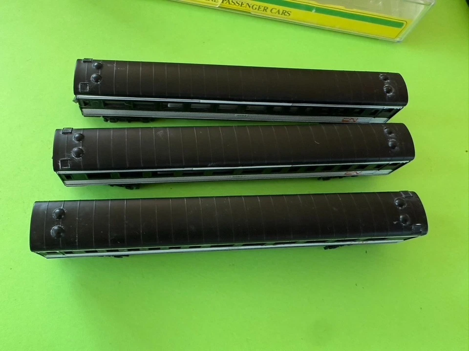 Model power streamliner cars CN 5082 N scale - Image 3 of 4