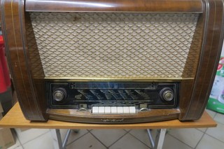 Röhrenradio Tonfunk Violetta W331 SN 3D 1954 funktionstüchtig