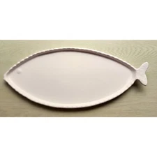 SERVING DISH-PLATTER-MUD PIE-Fish-Large-Flat Dish-Fish Shaped-Cream Color