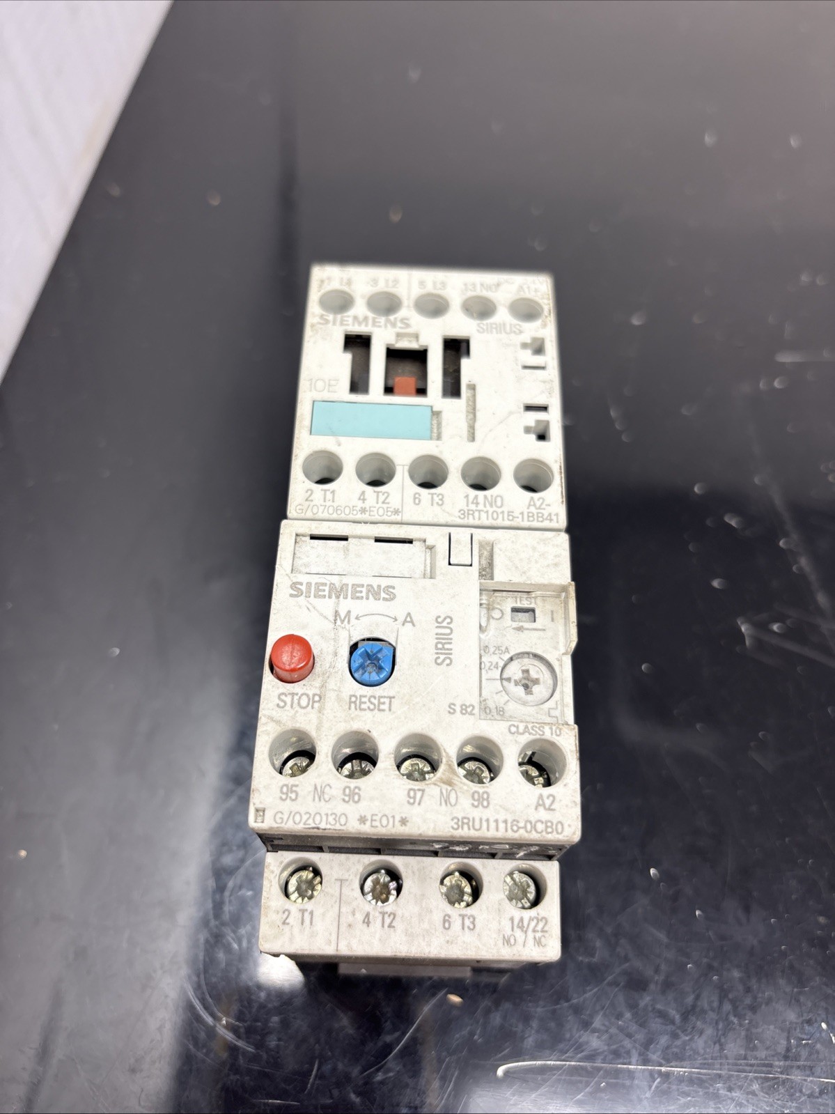 Siemens 3RT1015-1BB41 Contactor AC-3 7A