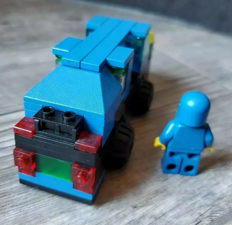 Lego Vehicle & Figure Power Miners? Blue - Image 3 of 4