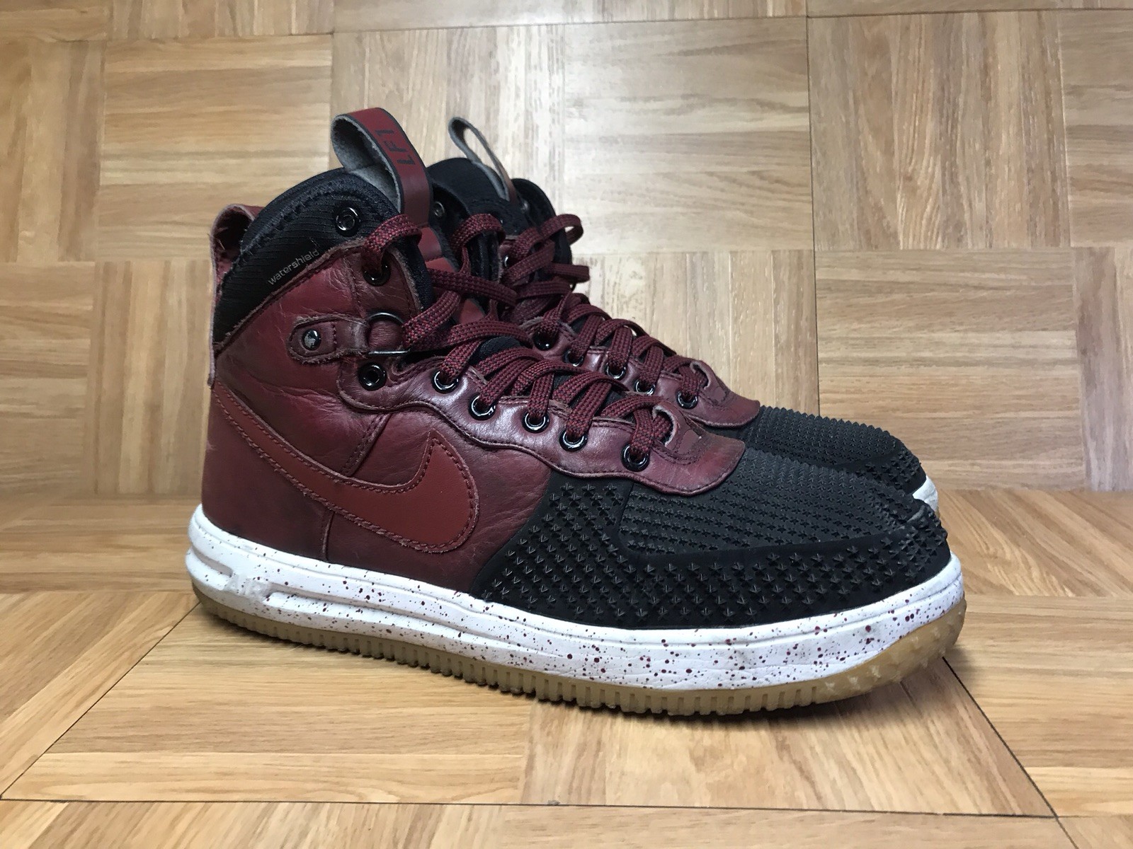 RARE Nike Lunar Air Force 1 Duckboot Team Red Black Gum Sz 11.5 805899-002 RARE Nike Lunar Air Force 1 Duckboot Team Red Black Gum Sz 11.5 805899-002