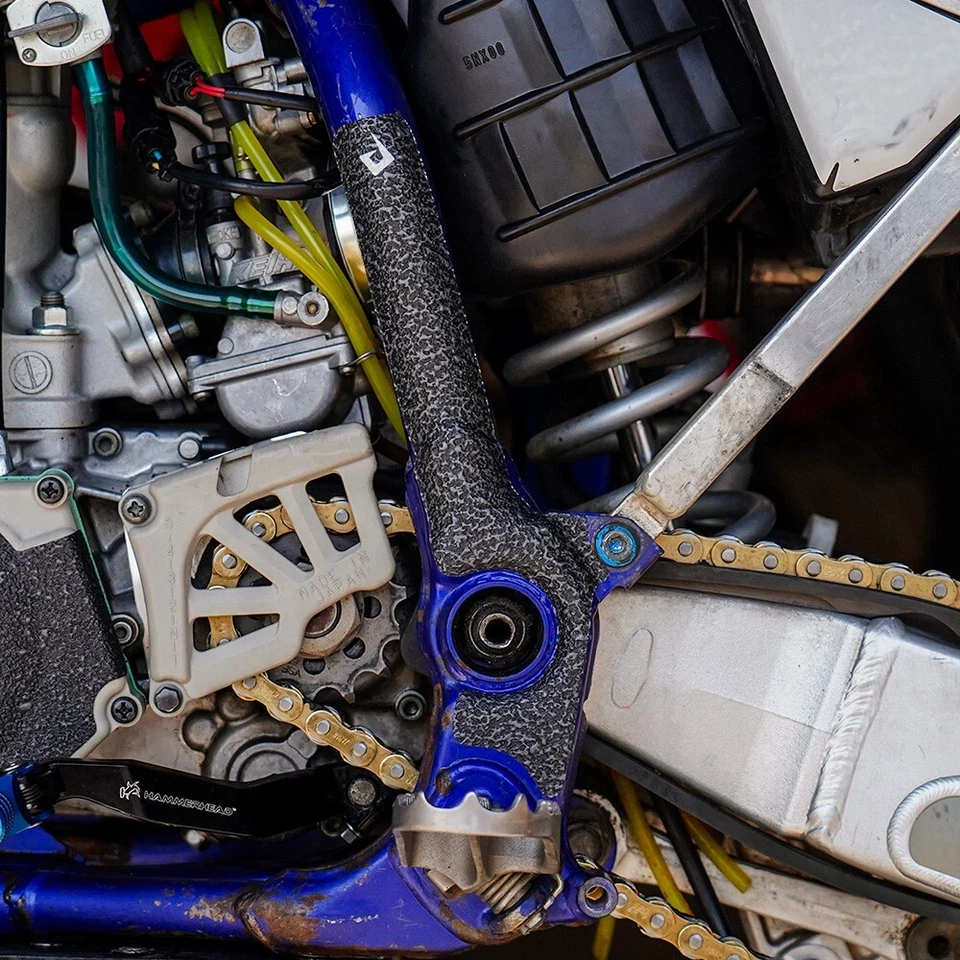 Black Frame Guards 1997-2001 Yamaha YZ125 Grip Tape Protectors YZ 125 - Image 2 of 3