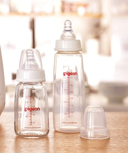Pigeon Slim Neck Peristaltic 120mL Glass Feeding Baby Bottle for Newborn Infant - Picture 4 of 5