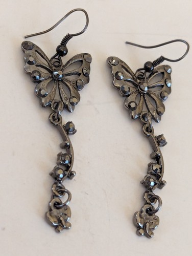 2" Beautiful Dressy Gunmetal Rhinestone Butterfly Hanging Earrings - Picture 3 of 6