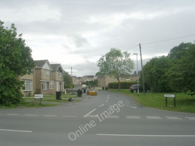 Photo 6x4 Beechfield - Lawns Lane Pudsey/SE2233  c2011
