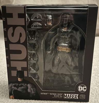 MAFEX No.126 BATMAN (BATMAN HUSH BLACK Ver.) 6