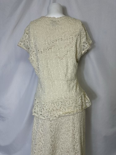 STUDIO 1940 BRAND IVORY LACE SKIRT SET SIZE LARGE - Picture 9 of 10