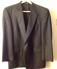 Men  s 43R Jos. A. Bank Black tuxedo blazer