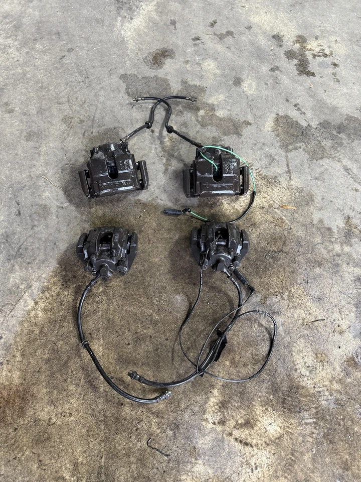 01-06 BMW E46 330ci CONVER TRACCIÓN TRASERA JUEGO DE 4 PINZAS DE FRENO DELANTERAS TRASERAS IZQUIERDA Y DERECHA OEM Foto 3 de 3
