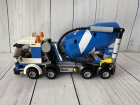 Lego #7990 ~ City Cement Mixer w/ Minifig ~ No Instruction Manual