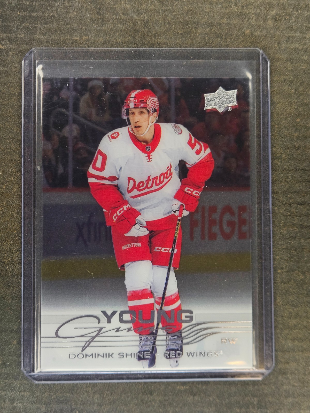 2025-26 Upper Deck Series 1 Young Guns Clear Cut #234 Dominik Shine YG RC-