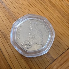 2018 Peter Rabbit 50p Coin Beatrix Potter Carrot Fifty Pence Circulated