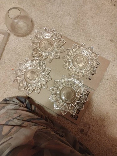 VintageFEDERAL GLASS 1950’s ClearGlas Flower Petal Pattern Dish Plate 12 Pt 4pc