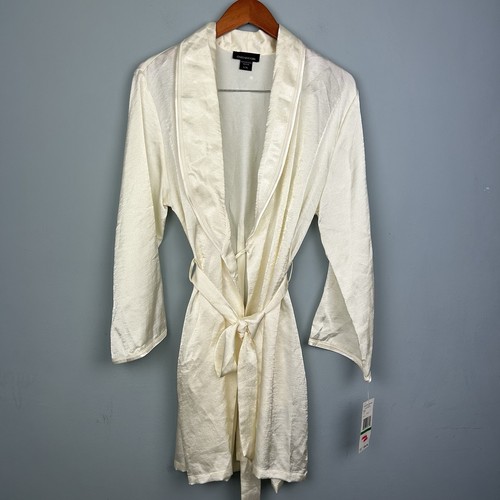 NWT JONES NEW YORK Satin shantung Wrap Kimono Robe Size L/XL belted in cream - Picture 1 of 12