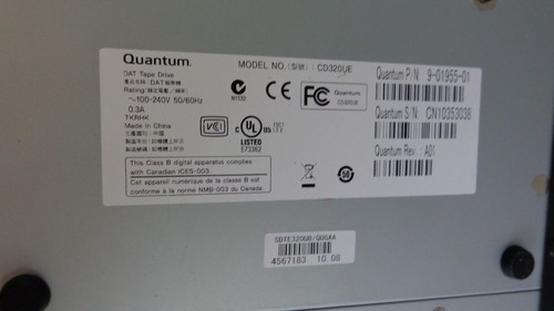 Quantum CD320UE DAT320 USB External Tape Drive - Picture 4 of 5