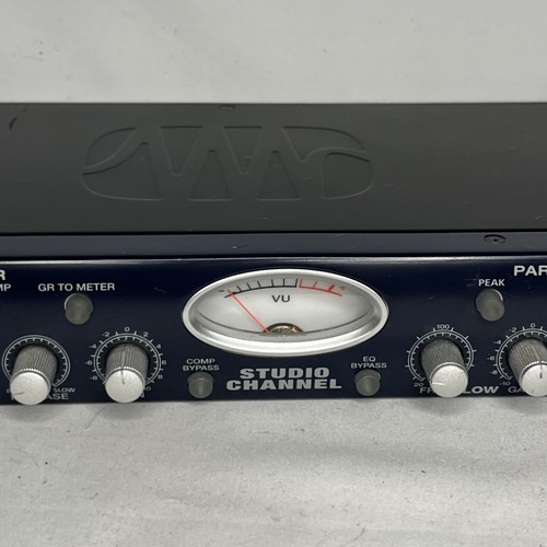 PreSonus Studio Channel - Tube Preamp, Compressor & EQ Channel Strip Working - Picture 5 of 10
