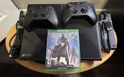 Microsoft Xbox One Black 500gb console bundle W game and controller tested works