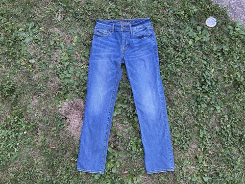 “American Eagle Outfitters”   Jeans📚