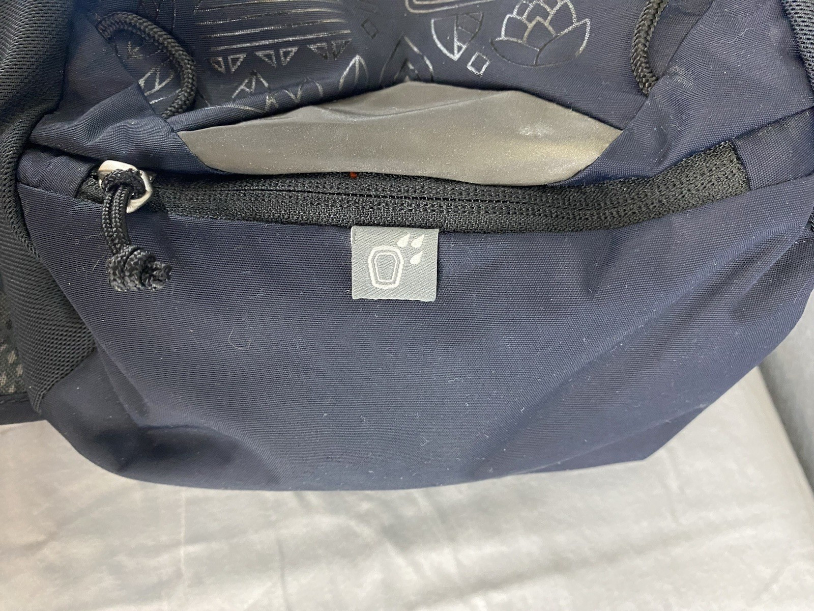 Deuter Race Air 12 Bike Backpack Black/Grey NWT