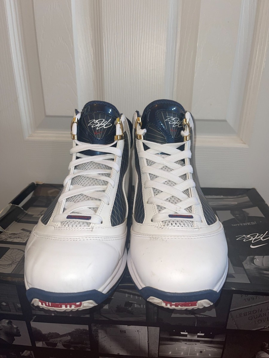 Nike Air Max LeBron 7 \'White Midnight Navy\' Cleveland Cavaliers Size 10 Buy Nike Air Max LeBron 7  main image 3