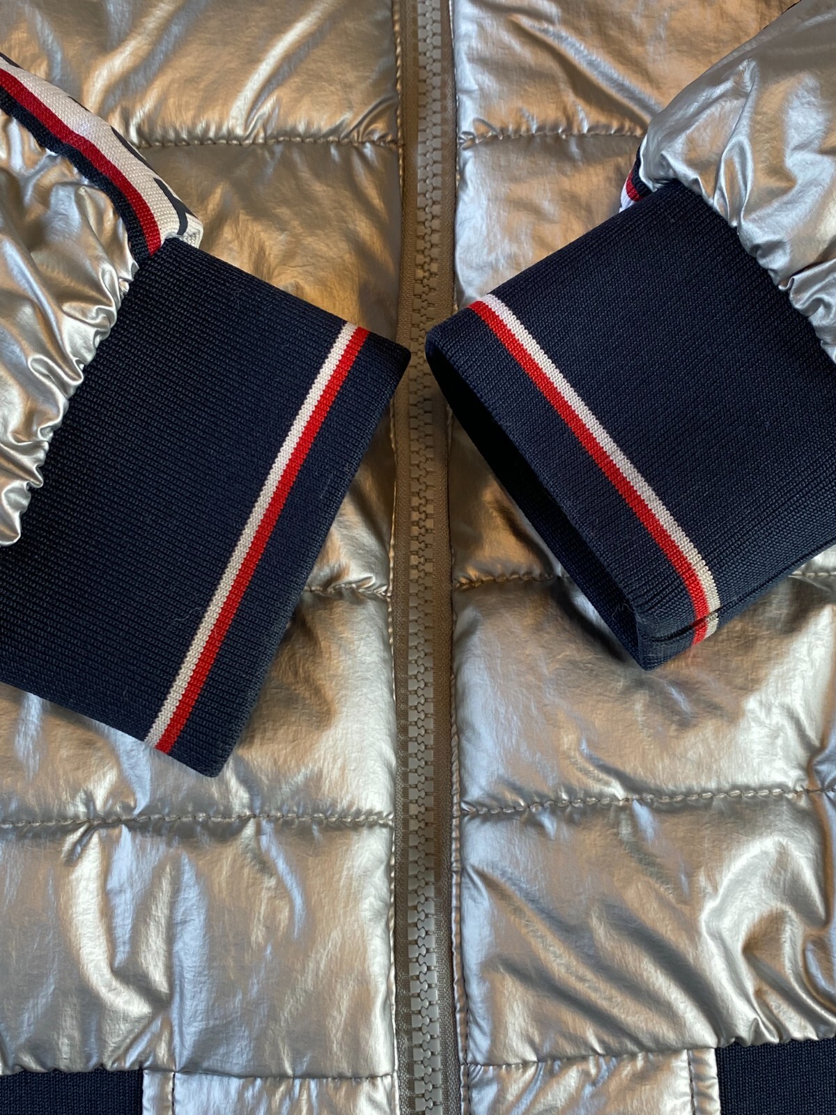 Picture 4 of 6