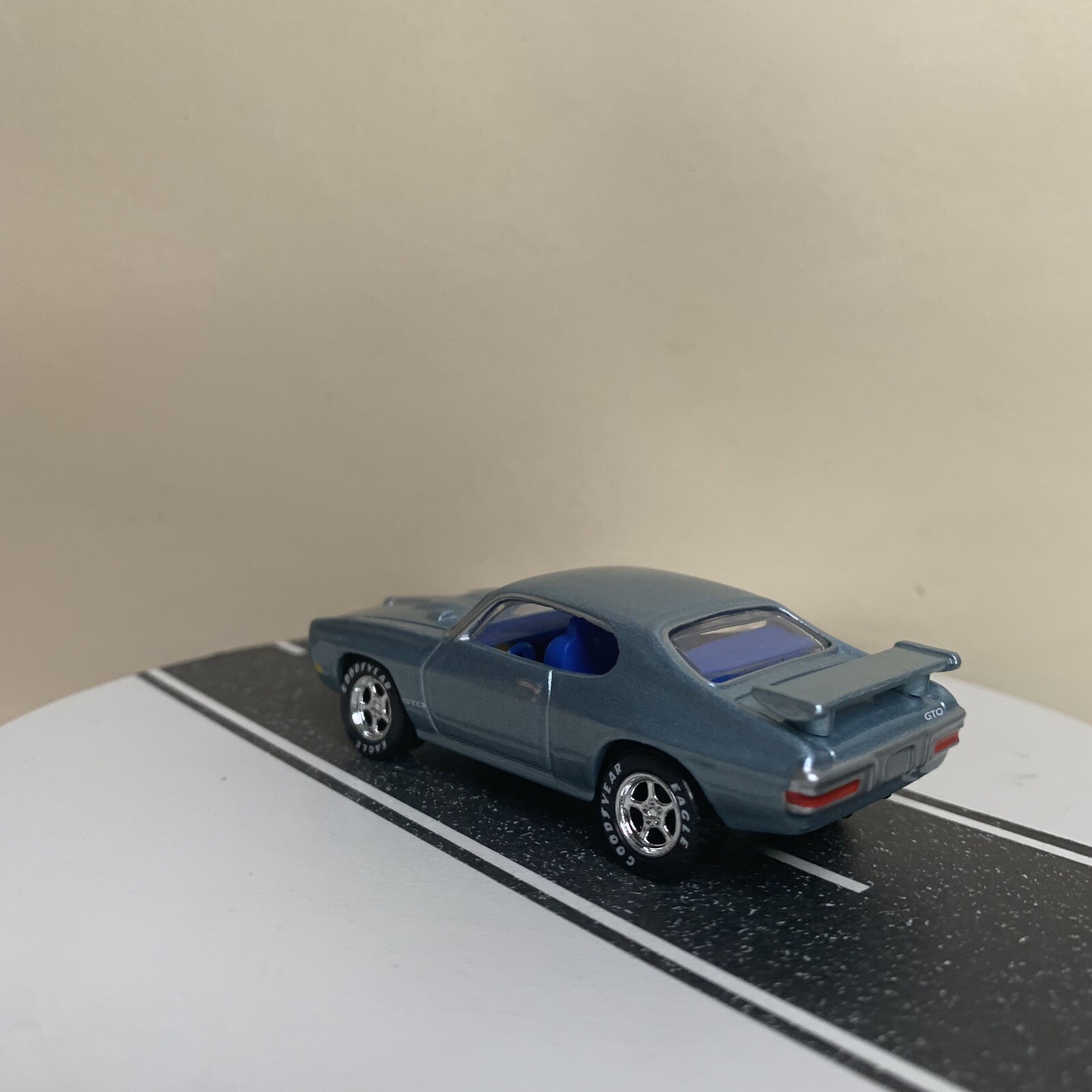 Picture 4 of 14