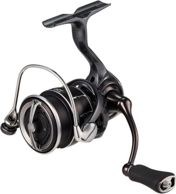 Daiwa Spinning Reel 24 LUVIAS ST SF2500SS-H 5.7:1 2025 Model